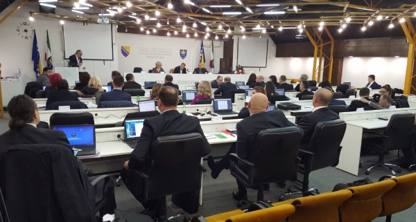 Opozicija u Skupštini ZDK traži hitnu sjednicu o spornom zakonu o unutrašnjim poslovima